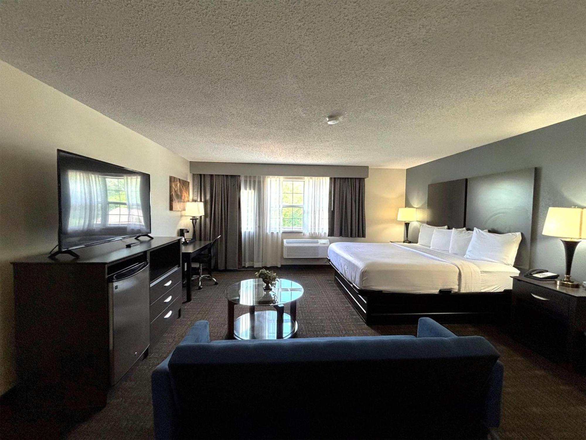 Baymont By Wyndham Chester Il Экстерьер фото