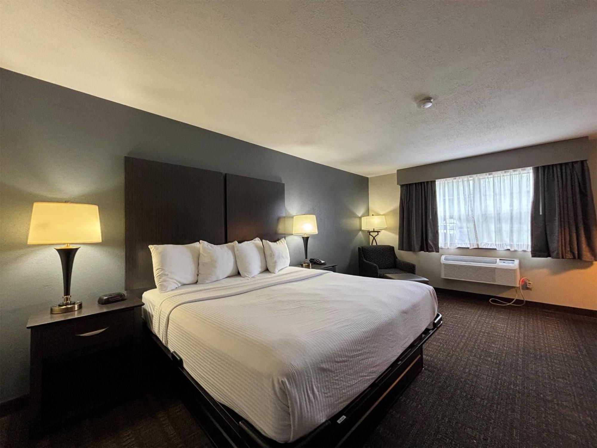 Baymont By Wyndham Chester Il Экстерьер фото