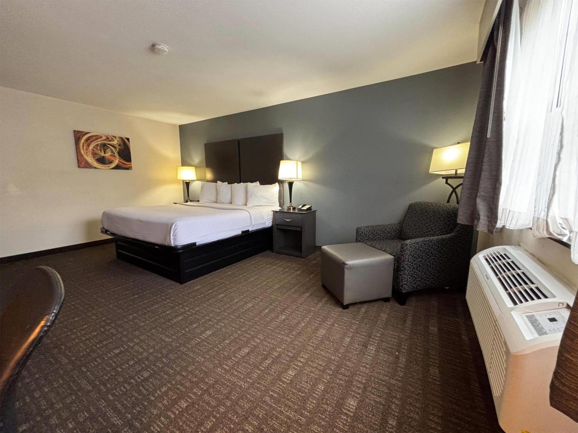 Baymont By Wyndham Chester Il Экстерьер фото